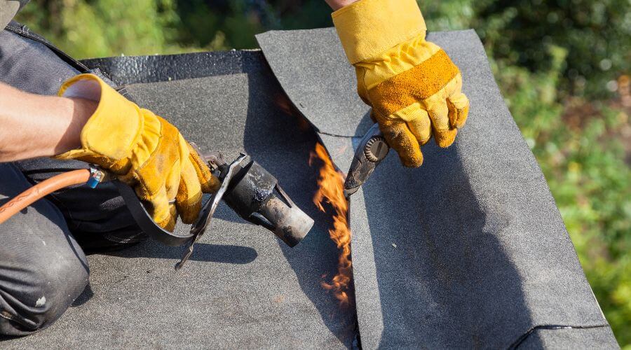 Professional gutter cleaning in Eden Prairie, MN